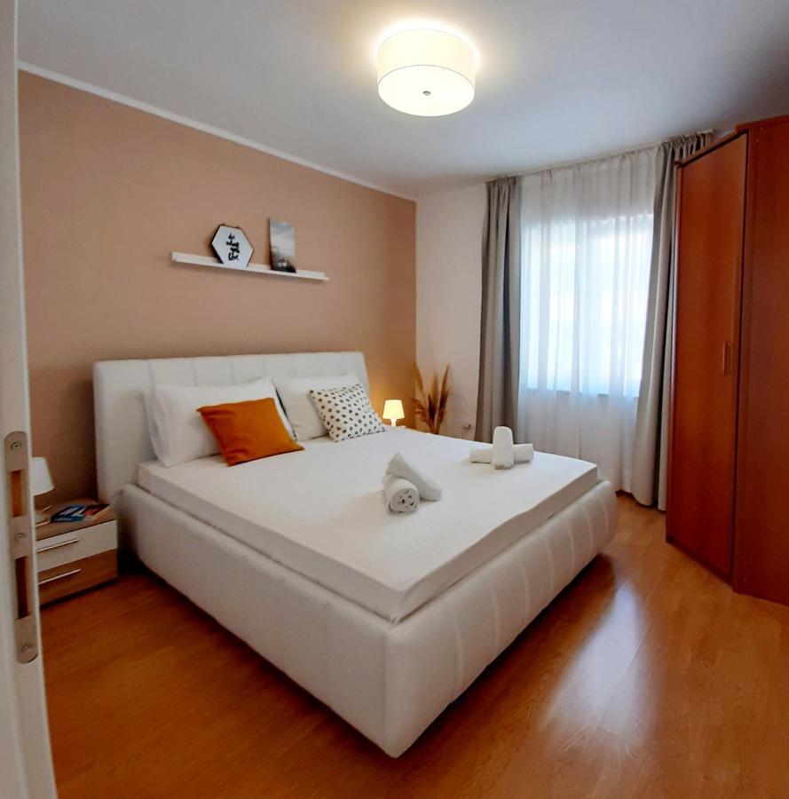 Apartman Tara&Iva Vrsar Exterior foto